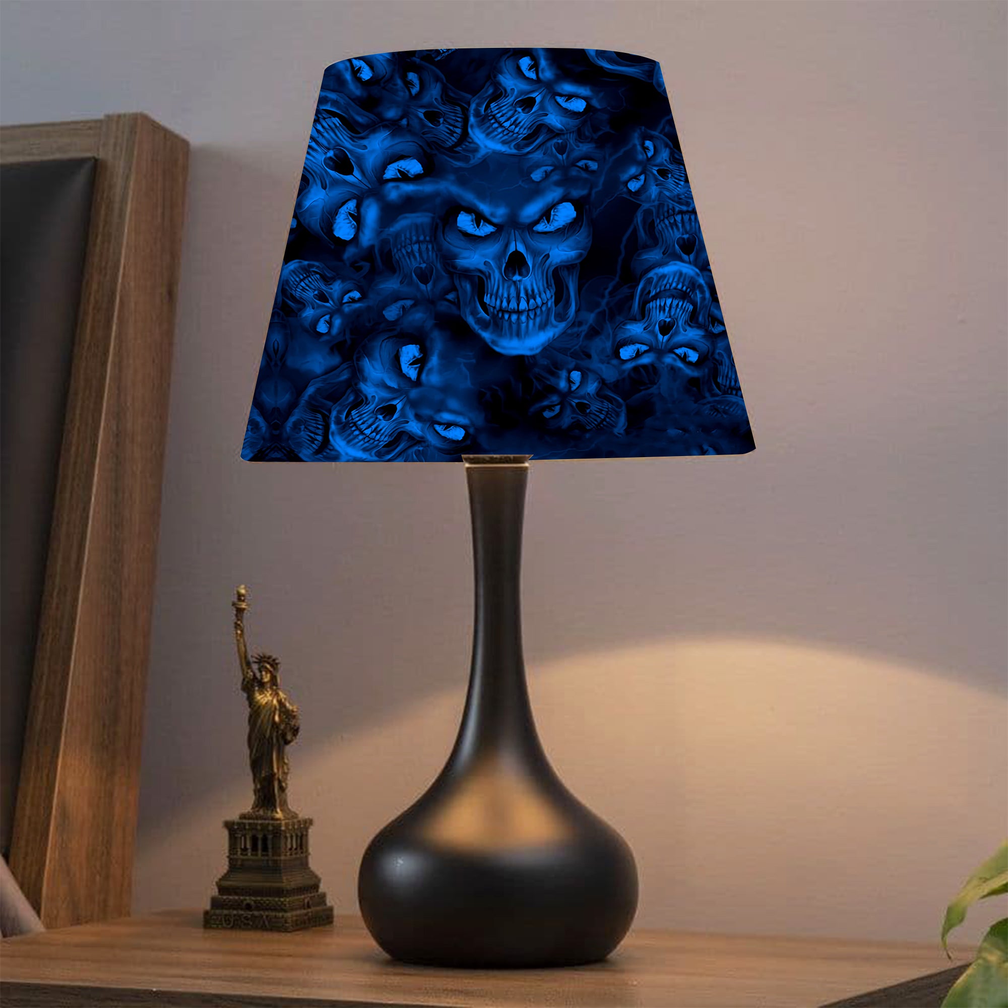 Blue Skull Pyramid Lamp Shade 08433